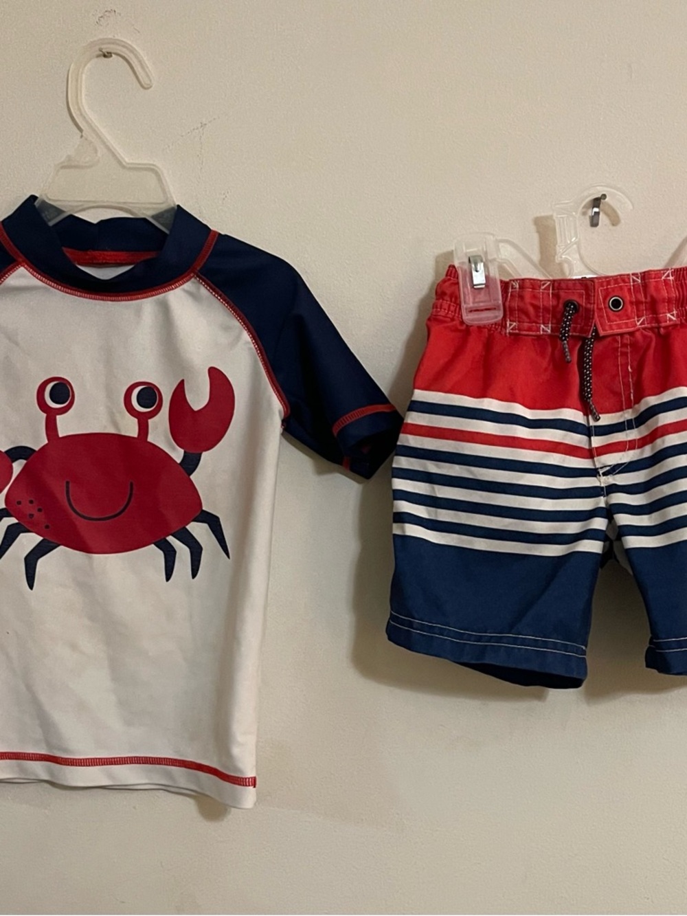 Carter's Rash Guard with Trunks - Picture 2 of 2
